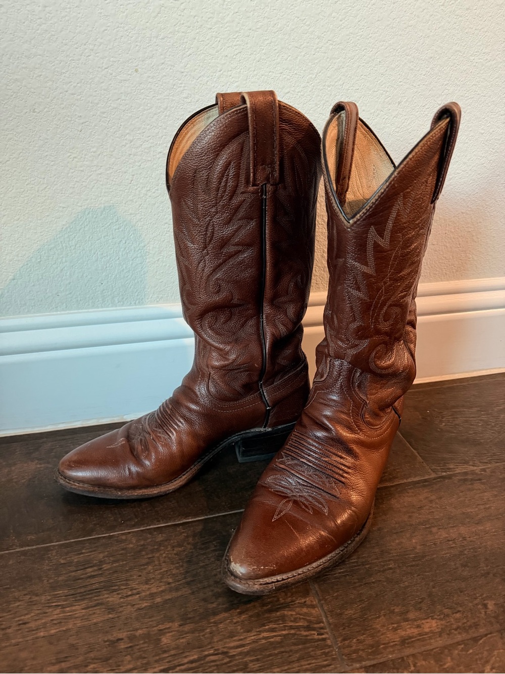 Dan Post Brown Leather Women’s Western Cowboy Boots